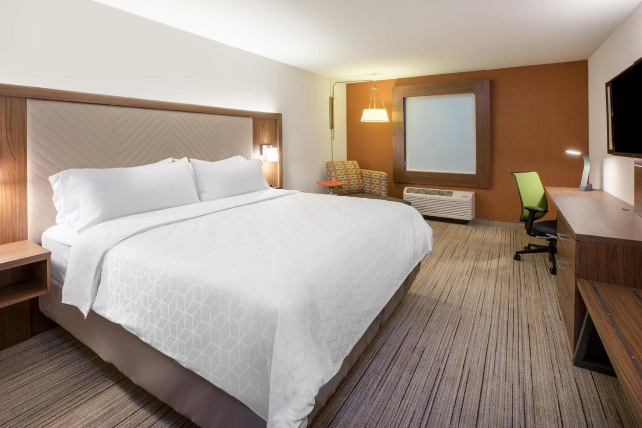 Holiday Inn Express & Suites Liberal Eksteriør bilde